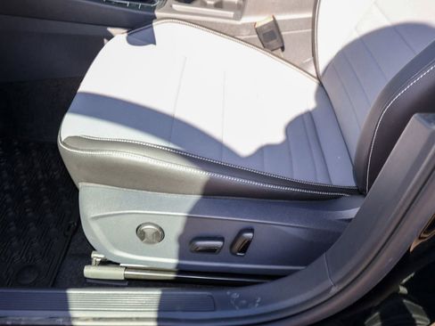 New 2026 Volkswagen Jetta SE image 13