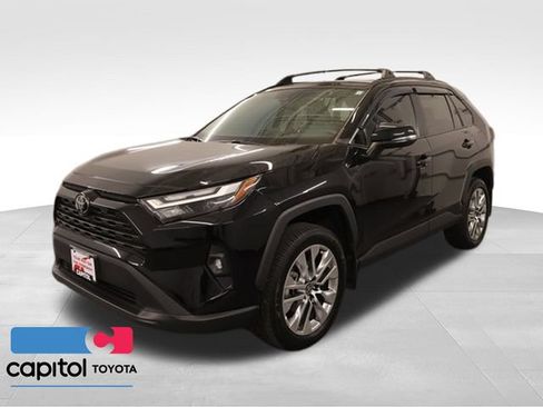 Certified 2025 Toyota RAV4 XLE Premium AWD/4WD image 6