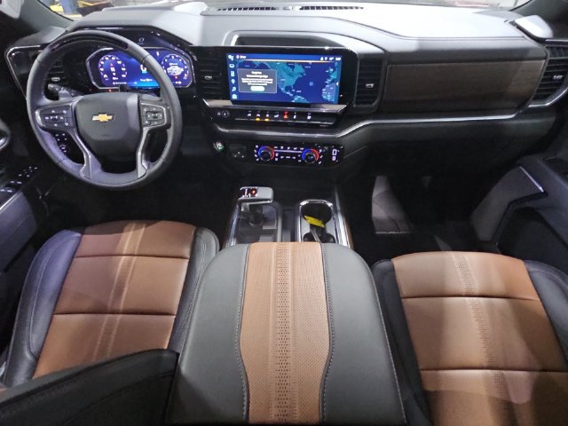 Used 2026 Chevrolet Silverado 1500 High Country AWD/4WD image 23