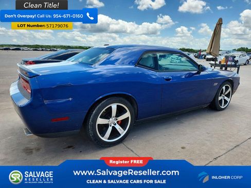 Used 2011 Dodge Challenger SRT8 RWD image 4
