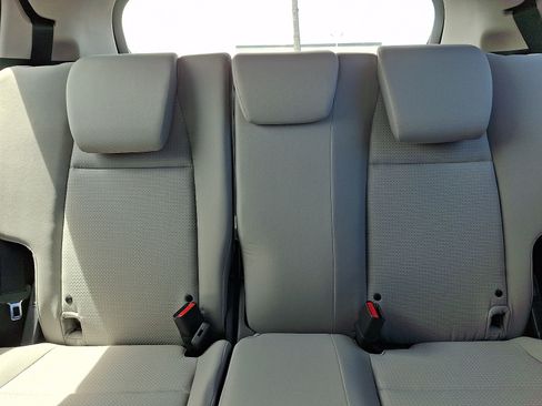 Used 2021 Honda HR-V LX image 15