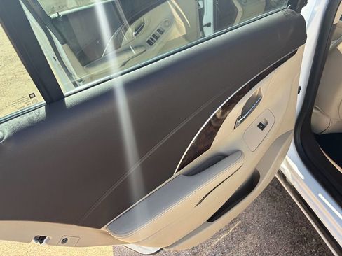 Used 2016 Buick LaCrosse Leather FWD image 13