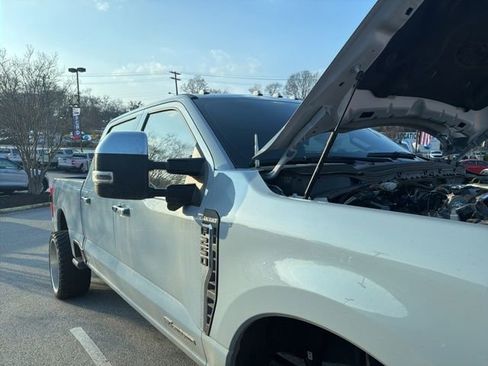 Used 2024 Ford F250 King Ranch w/ Chrome Package image 9