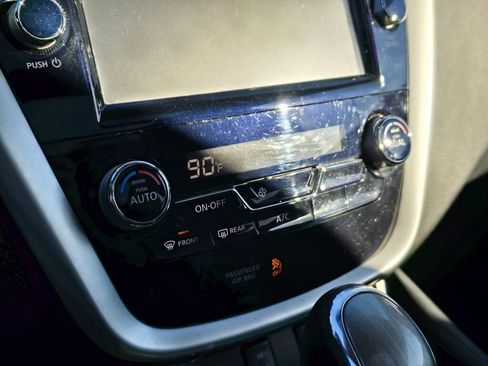 Used 2016 Nissan Murano SL w/ SL Technology Package image 28