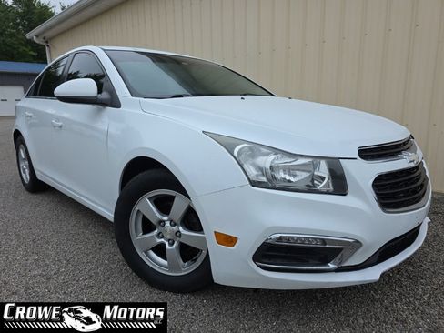 Used 2015 Chevrolet Cruze LT FWD image 1
