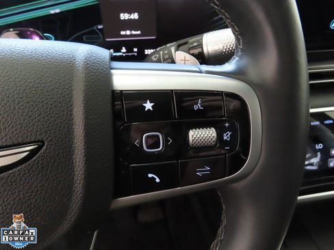 Used 2025 Genesis GV80 2.5T Standard AWD/4WD image 13