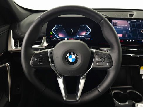 Used 2026 BMW X1 xDrive28i w/ Technology Package image 14