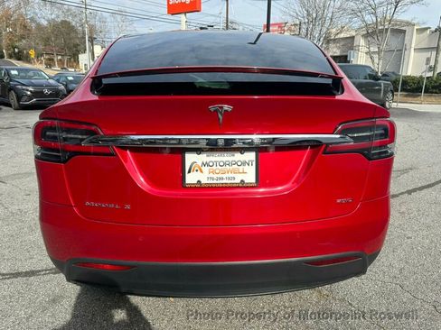 Used 2018 Tesla Model X 75D image 6