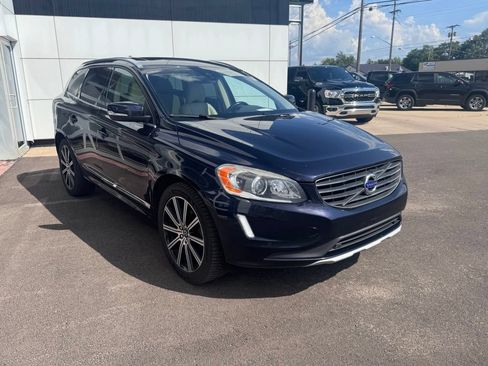 Used 2017 Volvo XC60 T6 Inscription w/ Climate Package AWD/4WD image 8