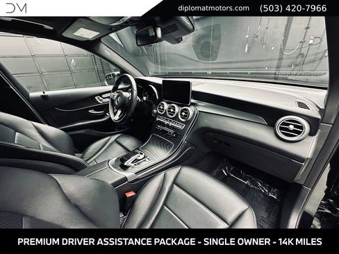 Used 2018 Mercedes-Benz GLC 300 4MATIC image 19