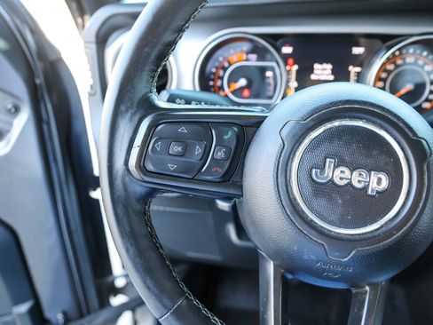 Used 2021 Jeep Gladiator Sport w/ Quick Order Package 26Q 80th AWD/4WD image 21