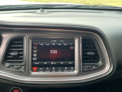 Used 2022 Dodge Challenger SRT Hellcat w/ Plus Package image 18