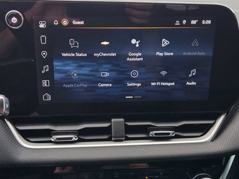 New 2026 Chevrolet Equinox LT w/ Safety and Technology Package FWD image 12