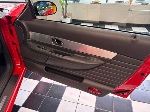 Used 2002 Ford Thunderbird Deluxe image 20