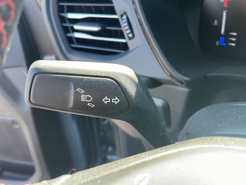 Used 2024 Ford Escape ST-Line w/ Tech Pack #1 AWD/4WD image 17