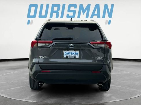 Used 2024 Toyota RAV4 XLE image 6