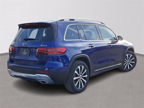 Certified 2023 Mercedes-Benz GLB 250 4MATIC image 4