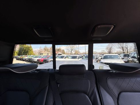 Used 2025 RAM 1500 Limited AWD/4WD image 34