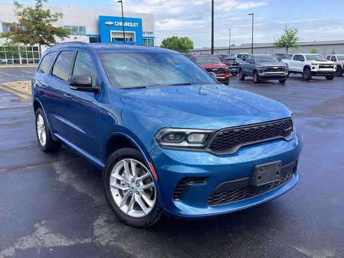Used 2025 Dodge Durango GT AWD/4WD image 7