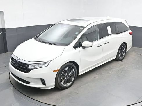 Used 2023 Honda Odyssey Elite image 15