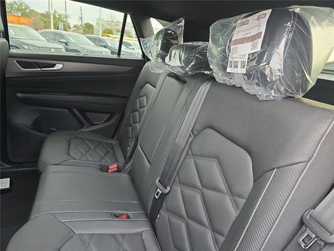 New 2026 Volkswagen Atlas Cross Sport SE image 13