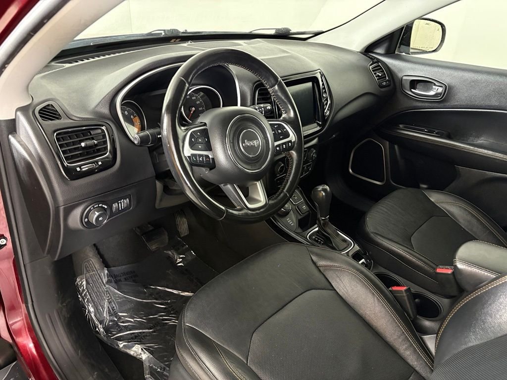 Used 2021 Jeep Compass Limited AWD/4WD image 17