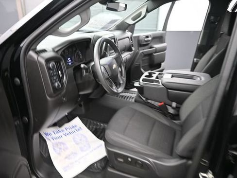 Used 2023 Chevrolet Silverado 1500 Custom AWD/4WD image 15