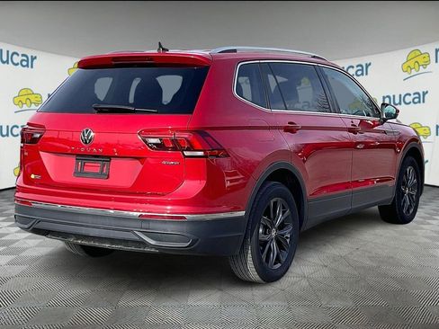 Used 2024 Volkswagen Tiguan SE image 6