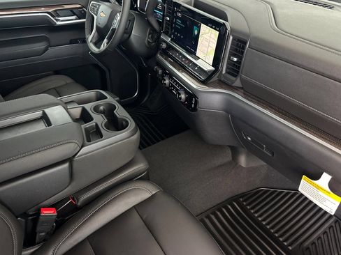 New 2026 Chevrolet Silverado 1500 LT w/ Leather Package AWD/4WD image 15