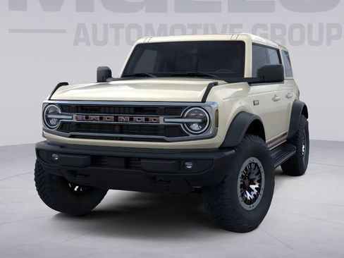 New 2026 Ford Bronco Outer Banks w/ Sasquatch Package AWD/4WD image 2