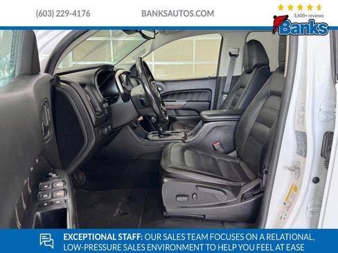 Certified 2021 GMC Canyon Denali image 7