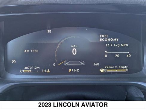 Used 2023 Lincoln Aviator Reserve w/ Equipment Group 201A image 16