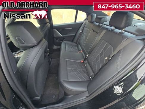 Used 2024 BMW 530i xDrive AWD/4WD image 12
