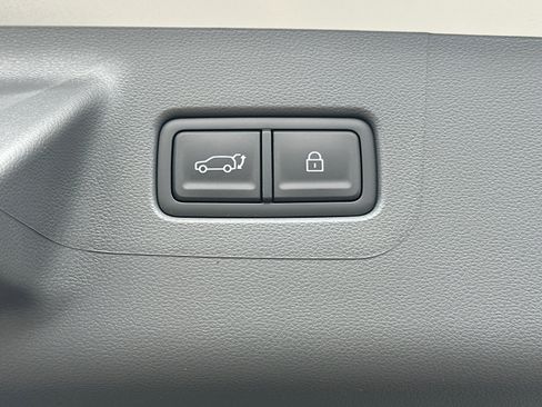 New 2025 Hyundai Santa Fe Calligraphy image 15