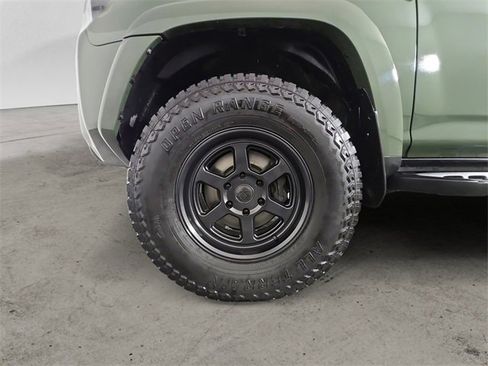 Used 2022 Toyota 4Runner Trail Special Edition image 14