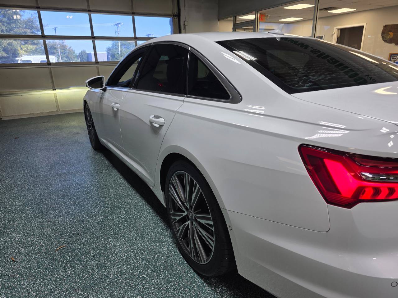 Used 2020 Audi A6 2.0T Premium Plus AWD/4WD image 10