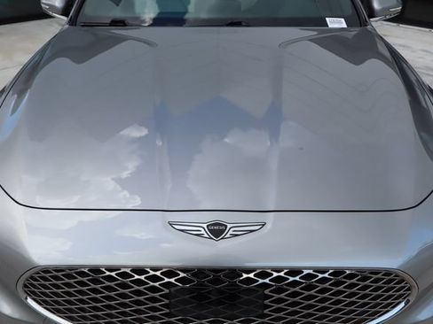 Used 2025 Genesis G70 2.5T RWD image 18