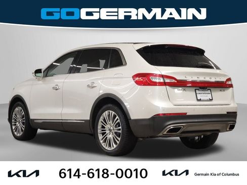 Used 2018 Lincoln MKX Reserve w/ Driver Assistance Package image 10