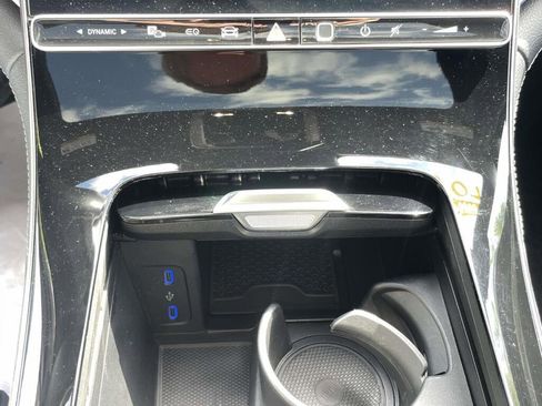 Used 2023 Mercedes-Benz EQS 450+ 4MATIC Sedan image 26