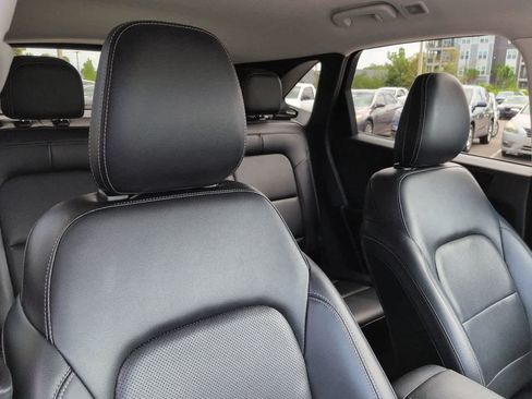 Used 2022 Ford Escape SEL AWD/4WD image 7