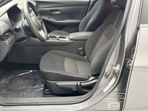 Used 2023 Nissan Sentra SV FWD image 11