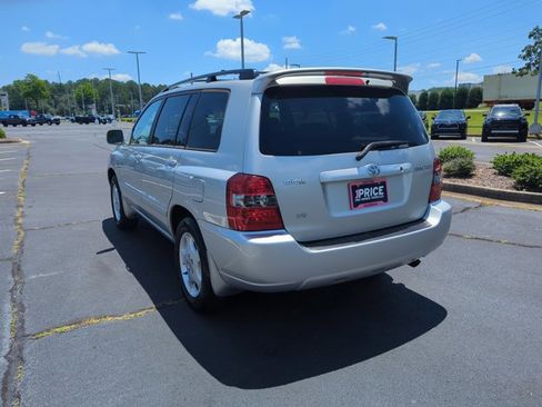 Used 2005 Toyota Highlander Limited FWD image 8