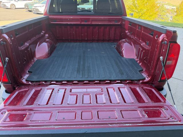Used 2017 Chevrolet Colorado Z71 AWD/4WD image 11