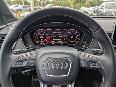 Used 2019 Audi SQ5 Premium Plus w/ Premium Plus Package AWD/4WD image 29