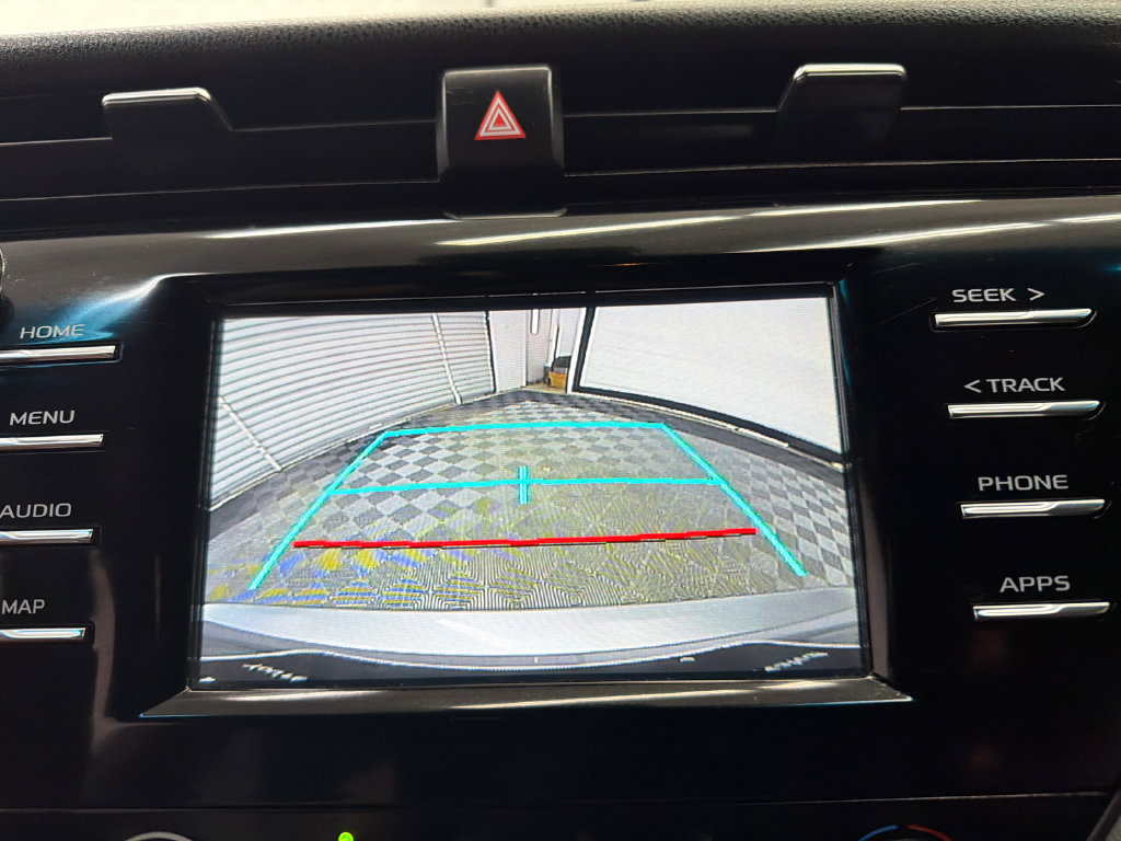 Used 2019 Toyota Camry LE FWD image 28
