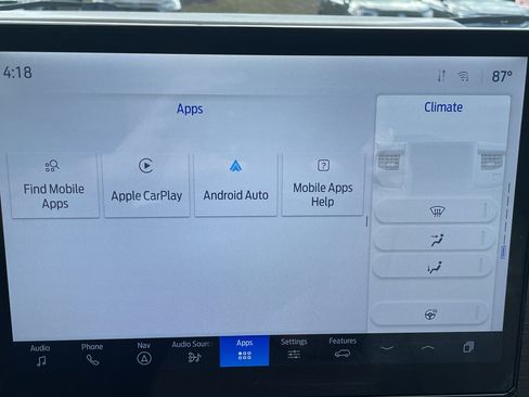 Used 2024 Ford Expedition Limited image 19