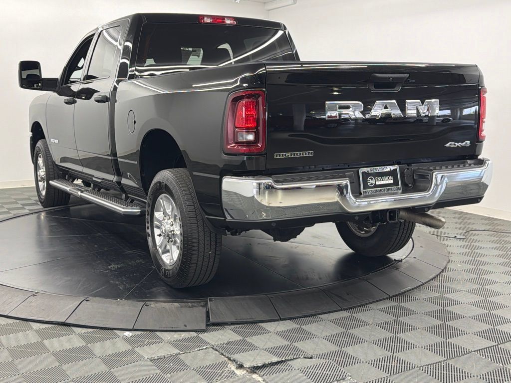 Used 2025 RAM 2500 Big Horn AWD/4WD image 12