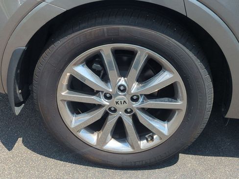 Used 2017 Kia Sorento SX AWD/4WD image 13