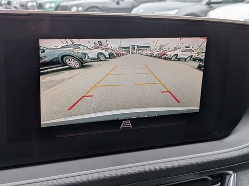New 2026 Buick Envista Preferred FWD image 13