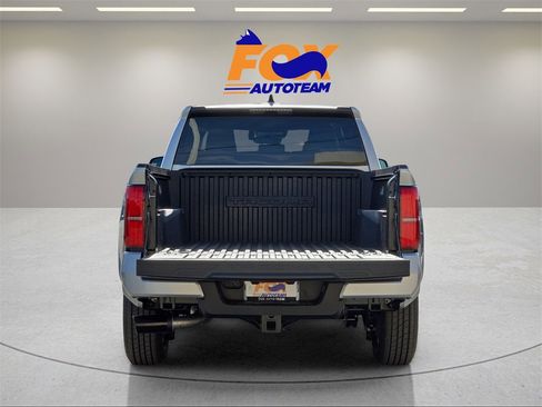 New 2026 Toyota Tacoma SR5 image 12